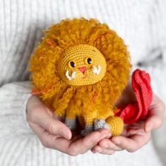 Zouwu Joseph Fantastic Beast amigurumi pattern by Crochery