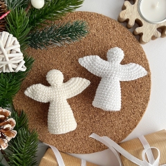 Christmas angel ornament  amigurumi pattern by AmiGuide