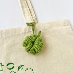 Four leaf clover keychain  amigurumi pattern by AmiGuide