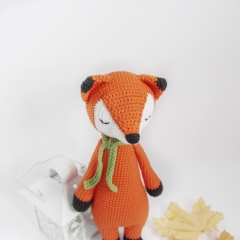 Large fox toy amigurumi pattern by AmiGuide