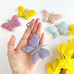 Mini butterfly set amigurumi pattern by AmiGuide