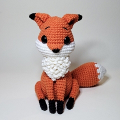 Oliver the Fox amigurumi by engurumist