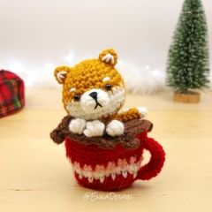 Shiba in Hot Cocoa w/ Marshmallows amigurumi by Emi Kanesada (Enna Design)