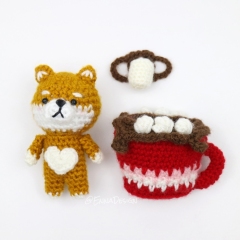 Shiba in Hot Cocoa w/ Marshmallows amigurumi pattern by Emi Kanesada (Enna Design)