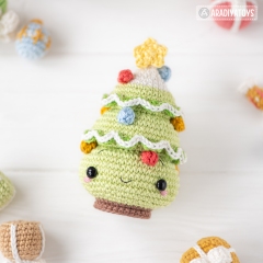 Christmas Tree (Fairytale Classics) amigurumi by AradiyaToys