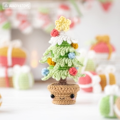 Kawaii Mini Christmas Tree