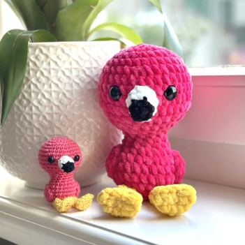 Vicky the Flamingo amigurumi pattern by DIY Fluffies