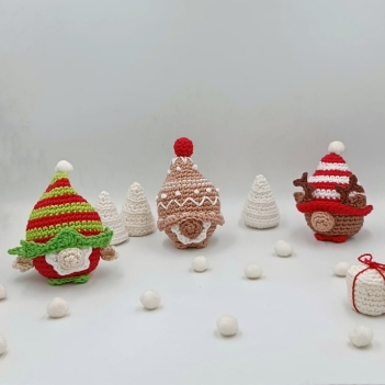 Christmas Mini Gnomes 2 amigurumi pattern by IwannaBeHara