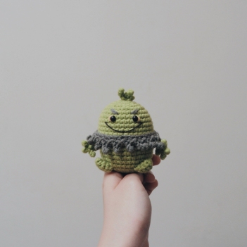 PETITE GRINCH amigurumi pattern