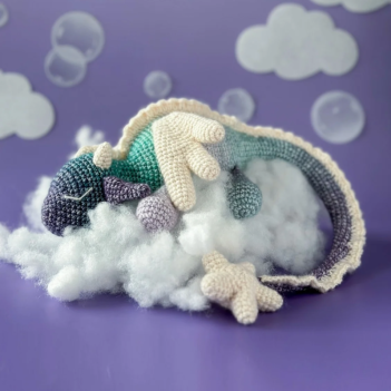 Dreamy the Sleepy Dragon amigurumi pattern by Pracownia Blask