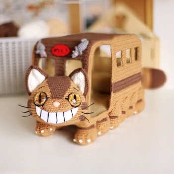 Catbus  amigurumi pattern by Loopy Pattern