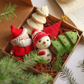 5 in 1 Christmas Patterns Bundle amigurumi pattern by Crochery