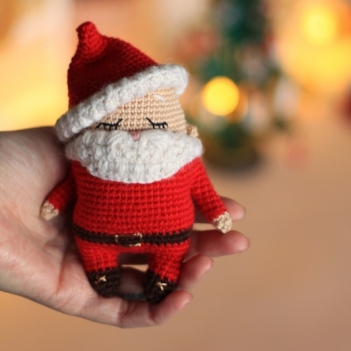 Santa Claus (Father Christmas) amigurumi pattern by Crochery