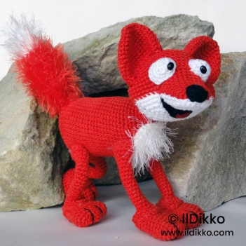 Max the Fox amigurumi pattern by IlDikko