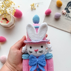 Easter Rabbit with chick amigurumi by RNata