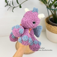 Sitting Dragon amigurumi pattern by TANATIcrochet