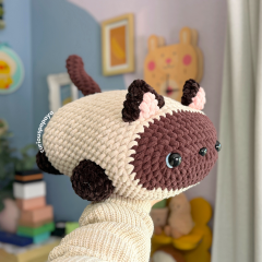 Giant Cat amigurumi pattern by Curiouspapaya