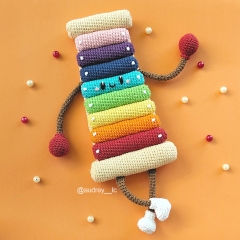 Xavier the Xylophone amigurumi by Audrey Lilian Crochet
