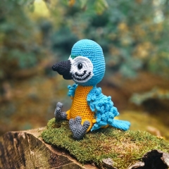 Chutney the Blue and Gold Macaw amigurumi pattern by LittleEllies_Handmade