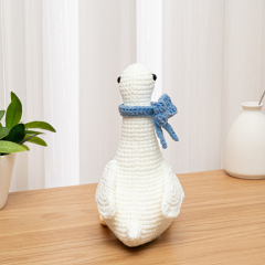 Silly Goose  amigurumi by The Loop Story
