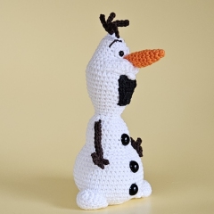 Glacier Willi the snowman Amigurumi amigurumi pattern by SaphirhaseDesign