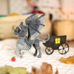 Thestral Tenebrus amigurumi by Loopy Pattern