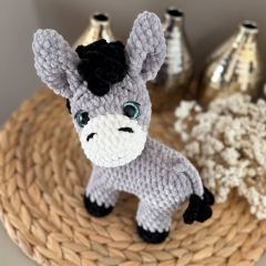 Oliver the donkey amigurumi pattern by DanArtEstonia