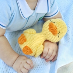 Duck toy  amigurumi pattern by AmiGuide