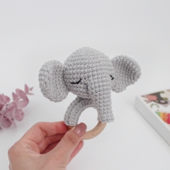 Elephant baby rattle amigurumi by AmiGuide