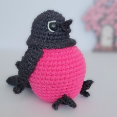 Berry the Pink Robin amigurumi pattern by engurumist
