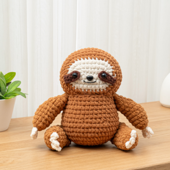Crochet Lazy Sloth amigurumi pattern by The Loop Story