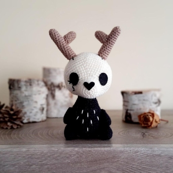 Woe the Wendigo amigurumi pattern by Miss Cuddlington