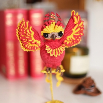 Phoenix Fawkes amigurumi pattern by Loopy Pattern