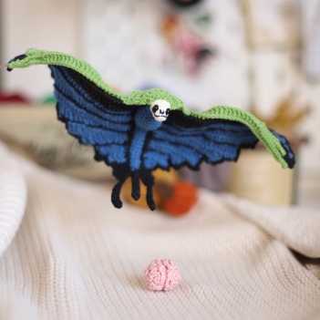 Swooping evil amigurumi pattern by Loopy Pattern