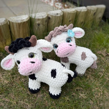 Milky the cow amigurumi pattern by DanArtEstonia