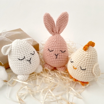 Easter eggs: bunny, chicken, sheep amigurumi pattern by AmiGuide