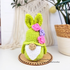 Easter Gnome Bunny amigurumi pattern by TANATIcrochet