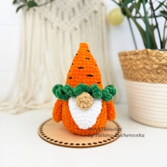 Easter Gnome Carrot amigurumi pattern by TANATIcrochet