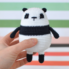 Otto the Panda amigurumi pattern by Elisas Crochet