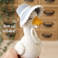 Mother Goose Crochet Bonnet & Cape amigurumi by THEODOREANDROSE
