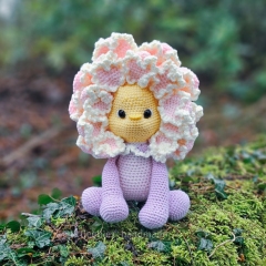 Tattie the Love Flower amigurumi pattern by LittleEllies_Handmade