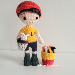 Catching fish - Little Moments amigurumi by Schipper Amigurumi