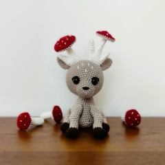 Maeve the Mushroom Deer amigurumi by Miss Cuddlington