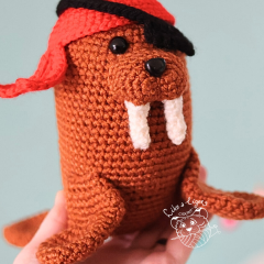 Capt'n Tusk the walrus pirate amigurumi pattern by unknown