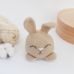 Reversible toy Bunny & Cat amigurumi pattern by AmiGuide