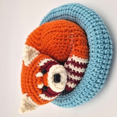 Curled Up Red Panda No-Sew Pattern amigurumi by StuffTheBody
