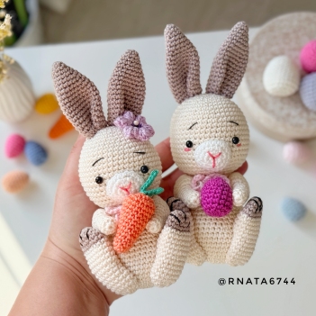 Easter Bunny in basket with eggs amigurumi pattern by RNata