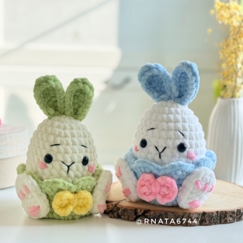 Easter Plush Bunny amigurumi pattern by RNata