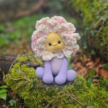 Tattie the Love Flower amigurumi pattern by LittleEllies_Handmade