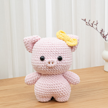 Pinky Baby Pig  amigurumi pattern by The Loop Story